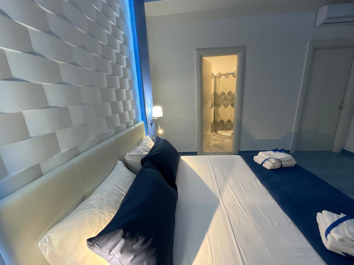 Salento Sottovento Luxury Beb Bed & Breakfast ตอร์เลลาปิลโล ภายนอก รูปภาพ