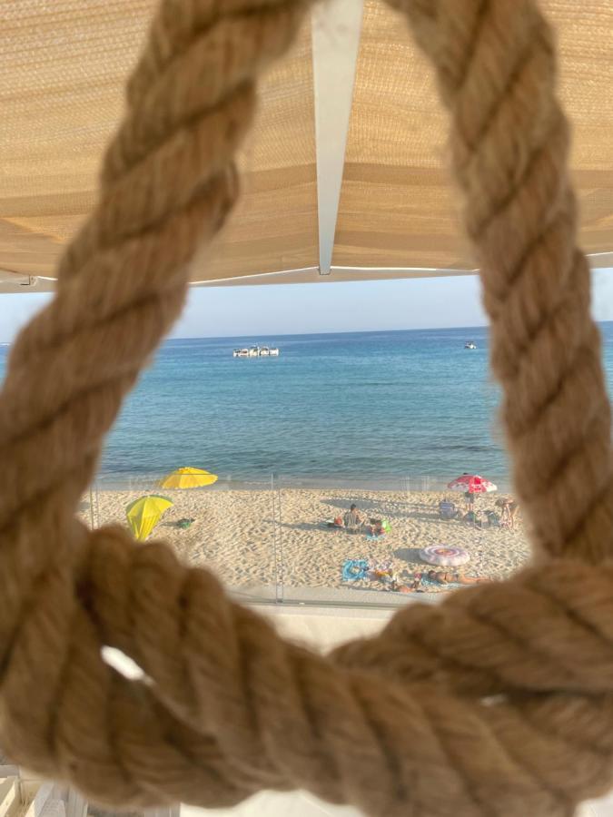 Salento Sottovento Luxury Beb Bed & Breakfast ตอร์เลลาปิลโล ภายนอก รูปภาพ